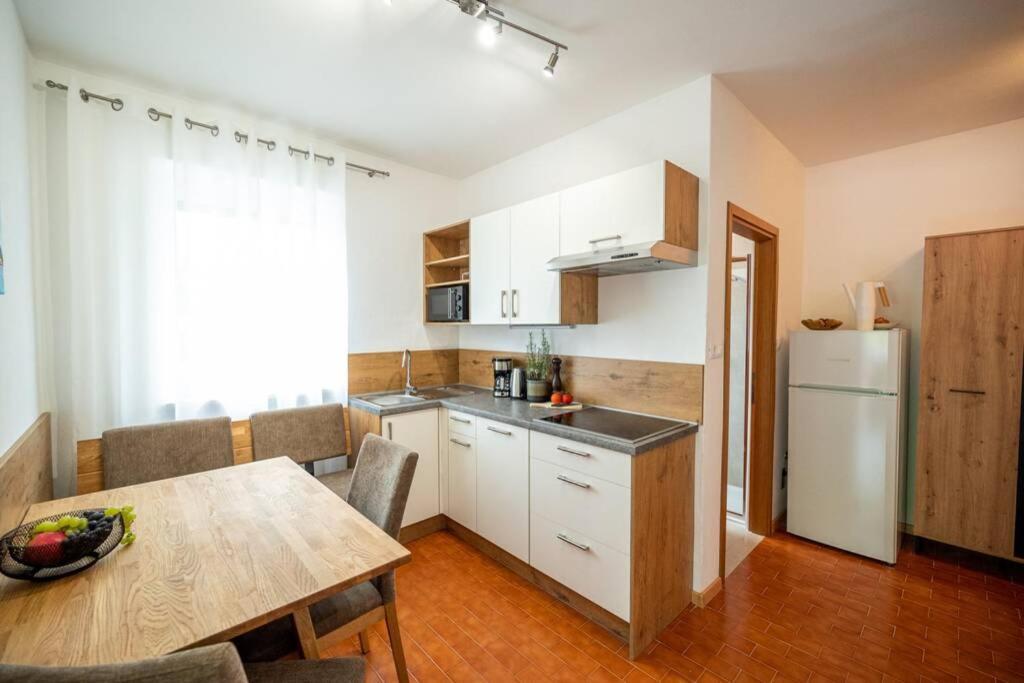 Ferienwohnung Am Kalterer See In Suedtirol Caldaro Bagian luar foto